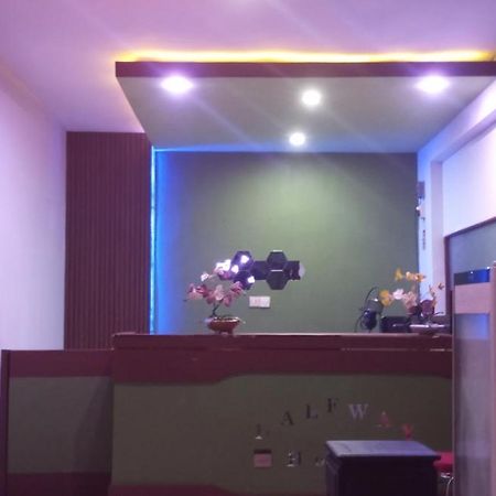 New Kami Homestay Banyuwangi  Buitenkant foto