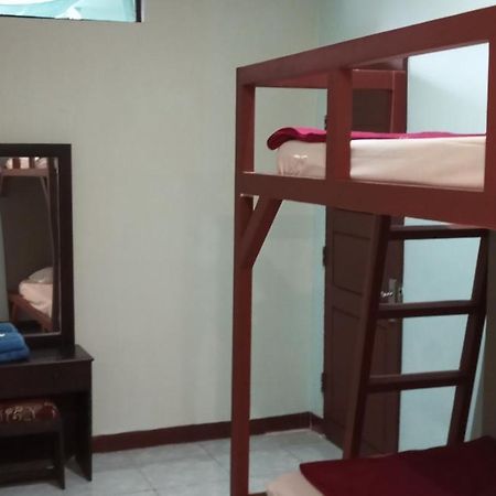 New Kami Homestay Banyuwangi  Buitenkant foto