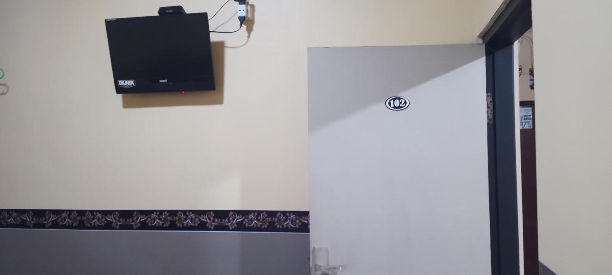 New Kami Homestay Banyuwangi  Buitenkant foto