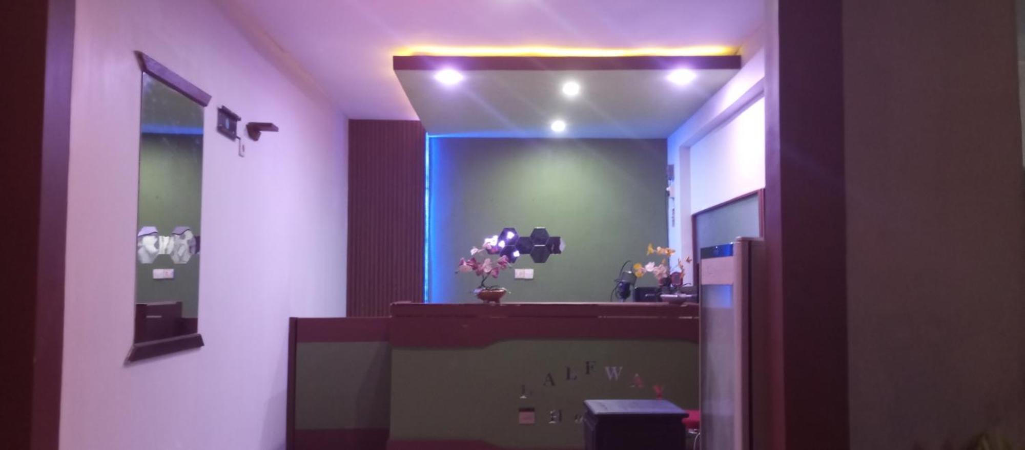New Kami Homestay Banyuwangi  Buitenkant foto